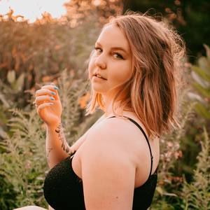 Meet your Posher, Rachel